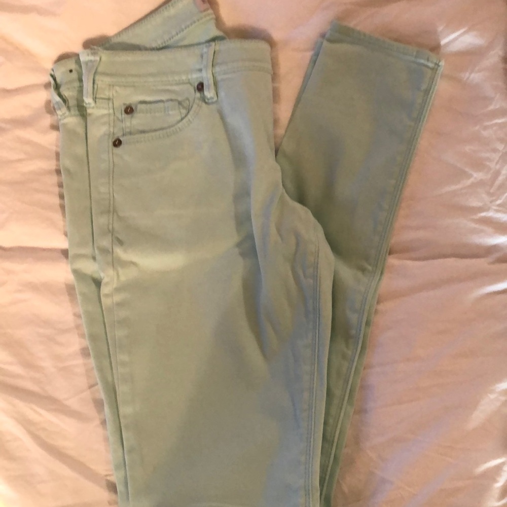Jeans